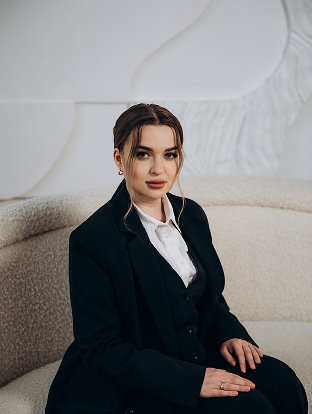 Яна Помазун